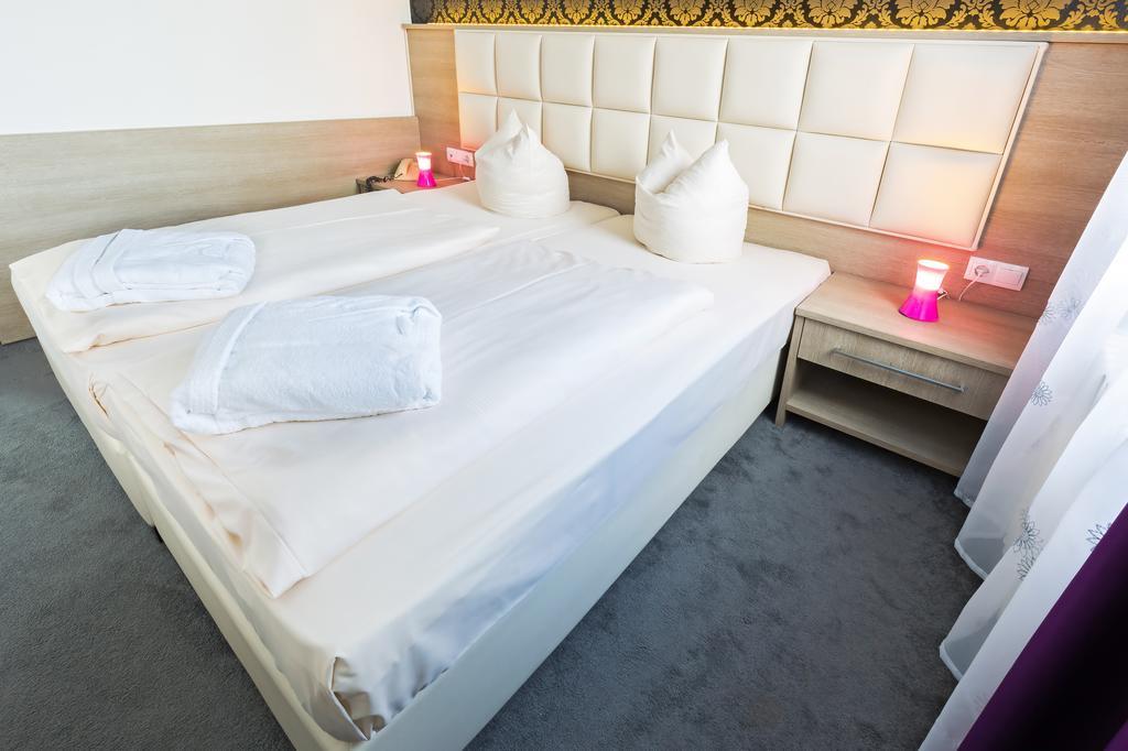 Bavaria Hotel Muenchner Hof Superior شتوتغارت المظهر الخارجي الصورة